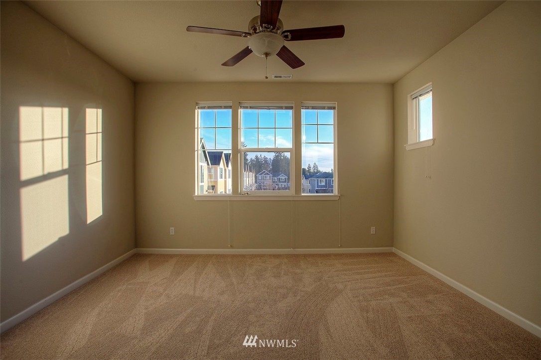 109 Maple Street Fircrest, WA 98466 - Photo 12 of 22