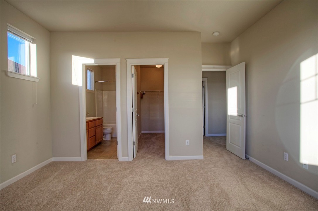 109 Maple Street Fircrest, WA 98466 - Photo 13 of 22