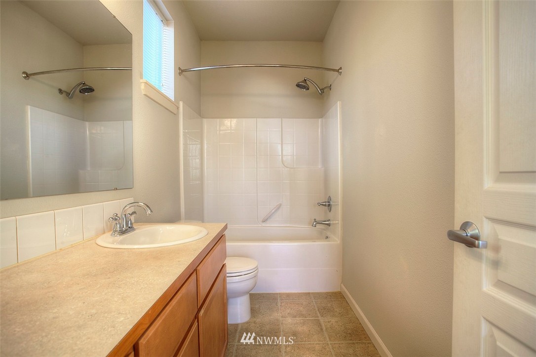 109 Maple Street Fircrest, WA 98466 - Photo 14 of 22