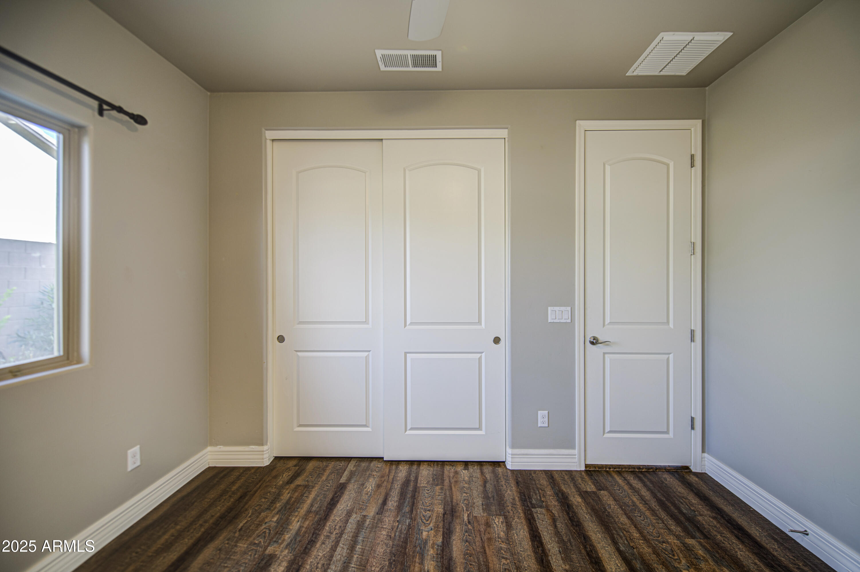 710 West Ardmore Road Phoenix, AZ 85041 - Photo 31 of 75 Bedroom 3-pic 2