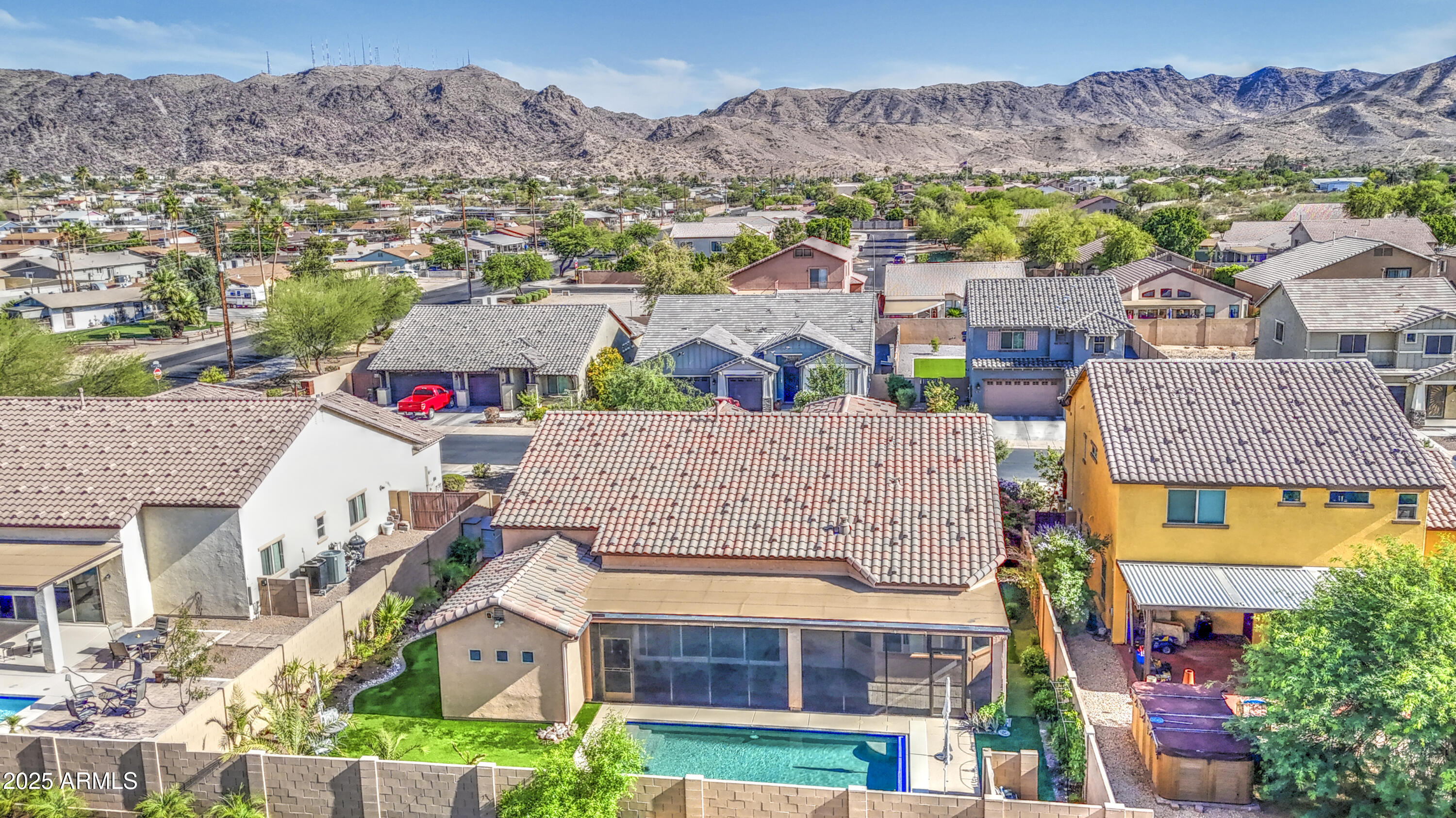 710 West Ardmore Road Phoenix, AZ 85041 - Photo 3 of 75 14