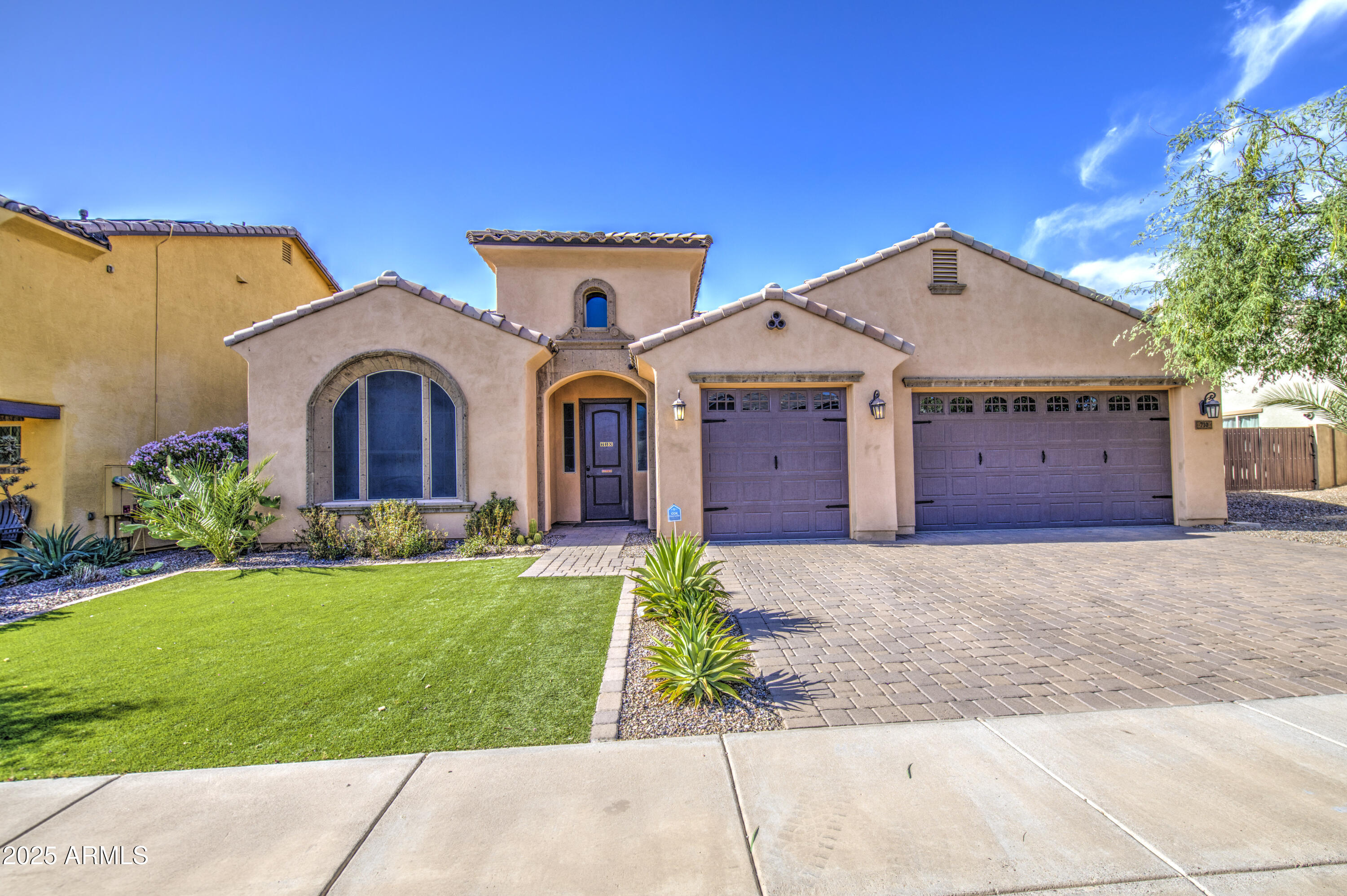 710 West Ardmore Road Phoenix, AZ 85041 - Photo 59 of 75 Front 3