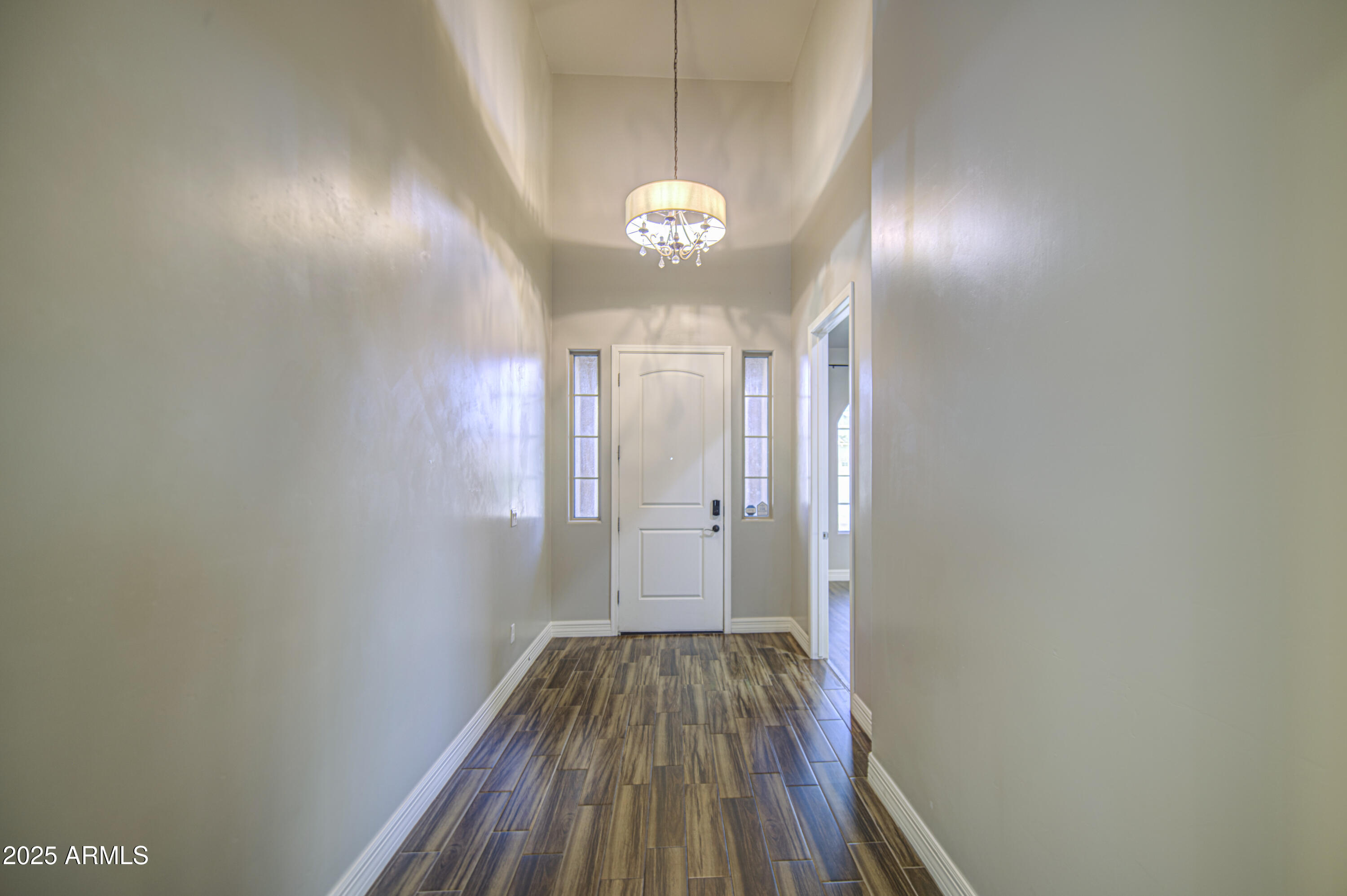 710 West Ardmore Road Phoenix, AZ 85041 - Photo 63 of 75 Entry