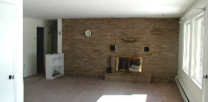 824 Pines Road Oregon, IL 61061 - Photo 3 of 6 an empty room with windows