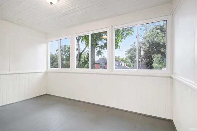 $299,900 | 509 Prospect Street, Elkhart, IN 46514