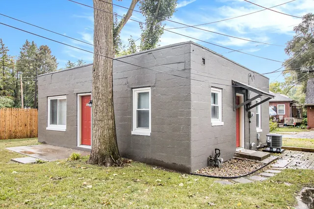 $299,900 | 509 Prospect Street, Elkhart, IN 46514