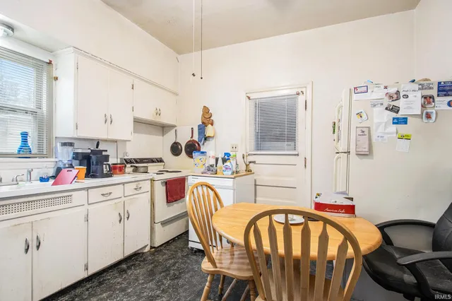 $299,900 | 509 Prospect Street, Elkhart, IN 46514