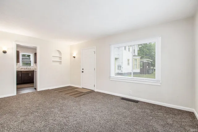 $299,900 | 509 Prospect Street, Elkhart, IN 46514