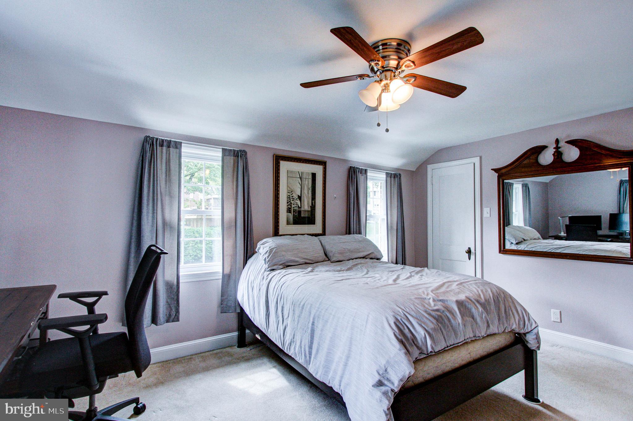 272 Friendship Road Drexel Hill, PA 19026 - Photo 25 of 37 2nd floor bedroom 1