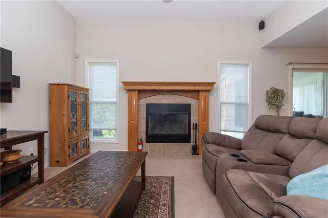 $340,000 | 1902 Lake Drive, Smithville, MO 64089