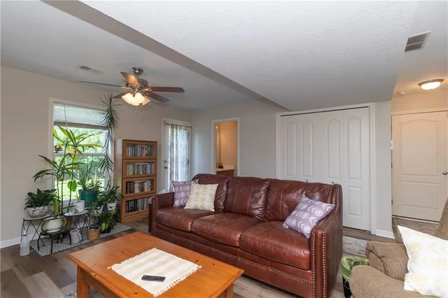 $340,000 | 1902 Lake Drive, Smithville, MO 64089