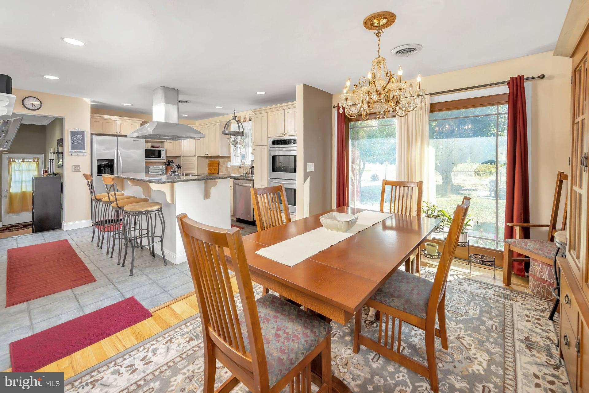 342 Democrat Road Gibbstown, NJ 08027 - Photo 10 of 20 Gallery Image 10