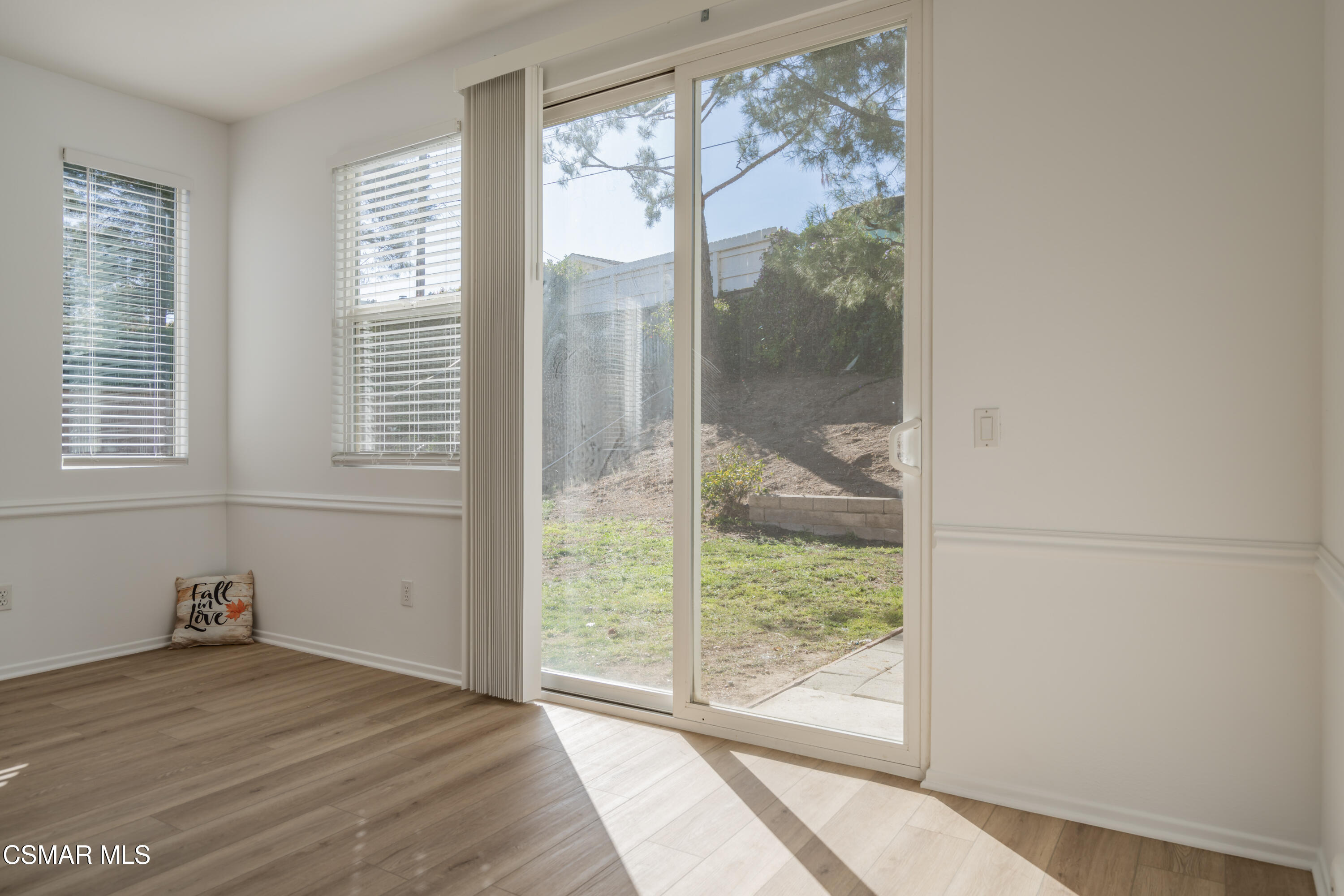 911 Red Pine Drive Simi Valley, CA 93065 - Photo 41 of 61 42-print-_CK17327