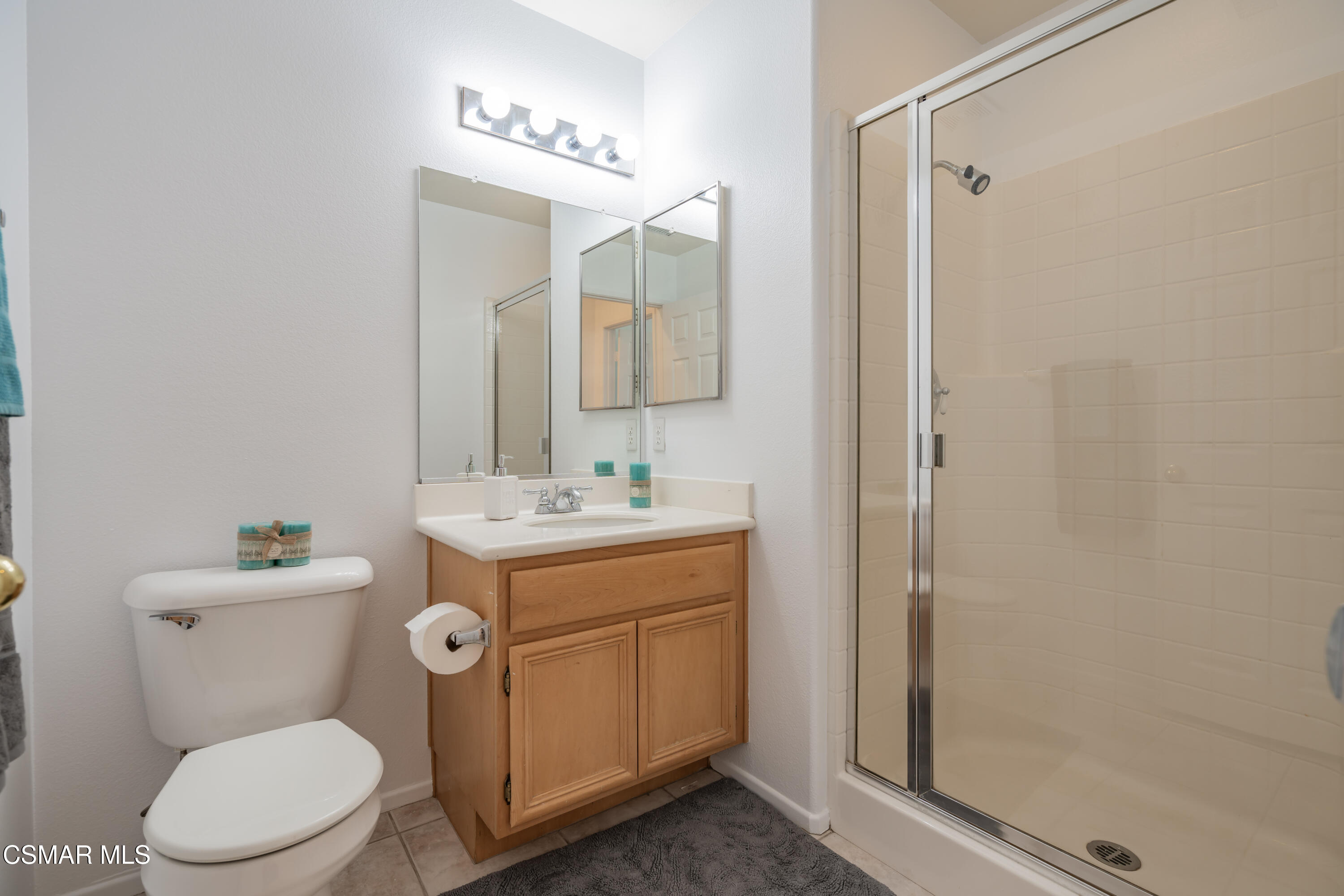 911 Red Pine Drive Simi Valley, CA 93065 - Photo 45 of 61 46-print-_CK17305