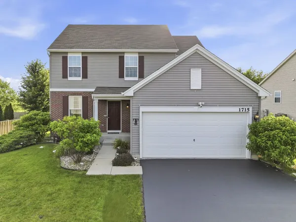 $390,000 | 1715 Wild Rose Trail, Joliet, IL 60431