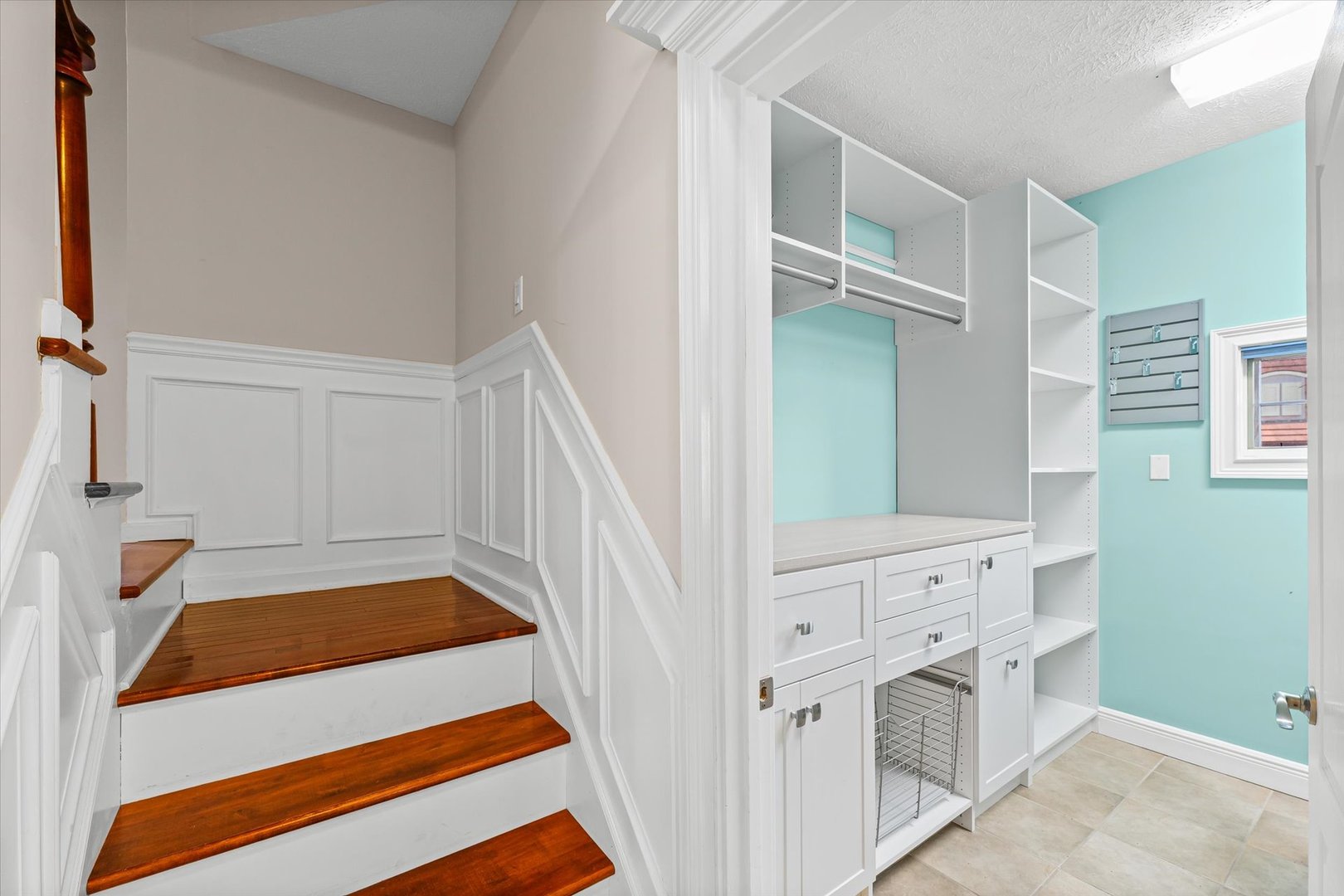 1 Windsong Way Bloomington, IL 61704 - Photo 26 of 90 a bathroom with a sink and a mirror
