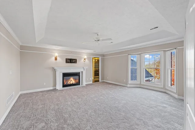 $975,000 | 1 Windsong Way, Bloomington, IL 61704