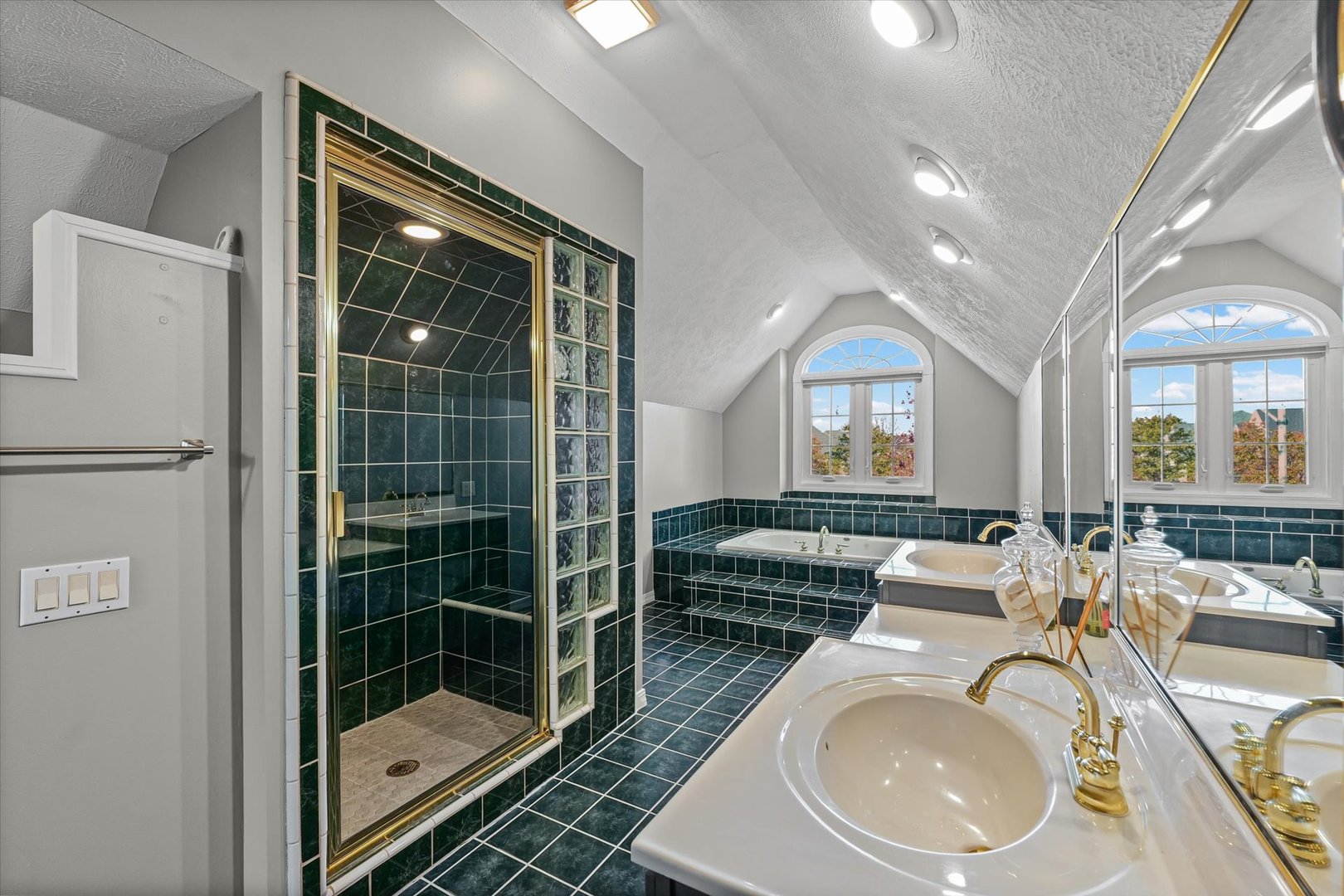 1 Windsong Way Bloomington, IL 61704 - Photo 36 of 90