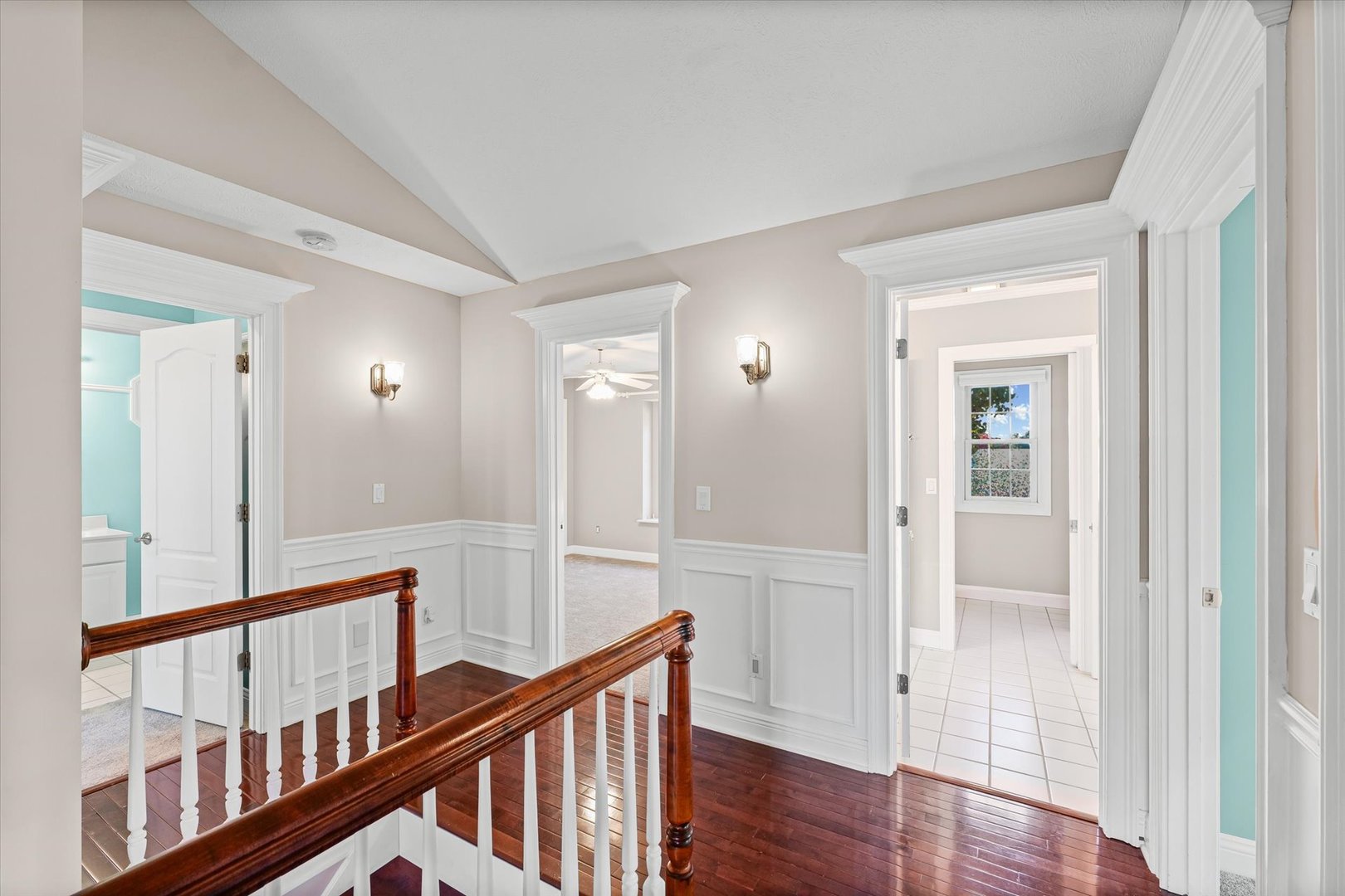1 Windsong Way Bloomington, IL 61704 - Photo 41 of 90 a view of an entryway with wooden floor