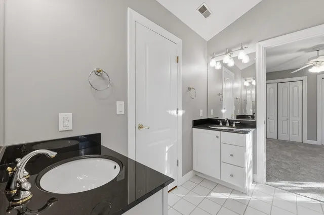 $975,000 | 1 Windsong Way, Bloomington, IL 61704