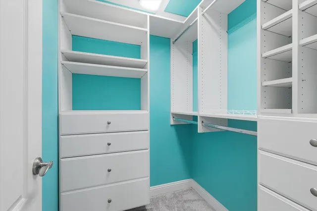 $975,000 | 1 Windsong Way, Bloomington, IL 61704