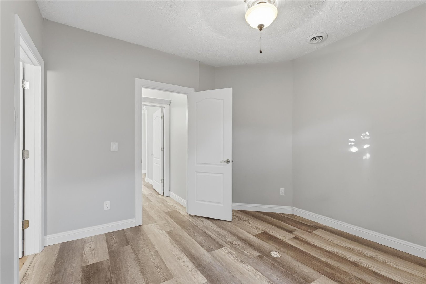 1 Windsong Way Bloomington, IL 61704 - Photo 68 of 90