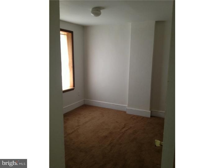 1130 North Octagon Road Camden, NJ 08104 - Photo 5 of 6 Gallery Image 5