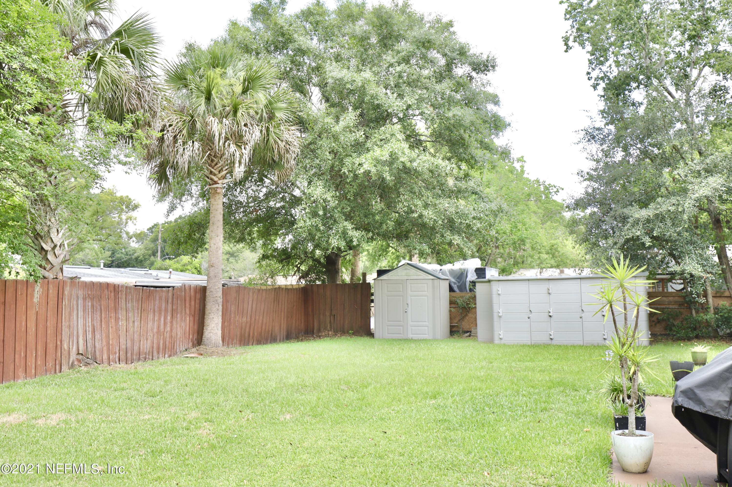 2134 Jammes Road Jacksonville, FL 32210 - Photo 23 of 24 Y- Backyard
