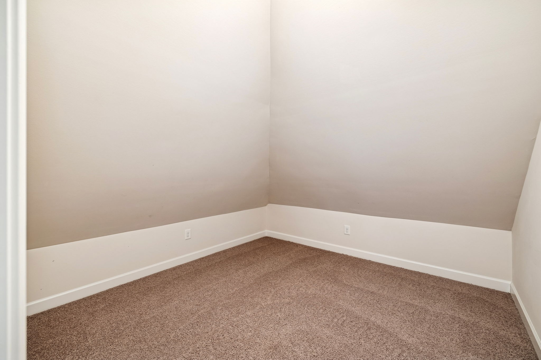 2002 Searles Court Spring Hill, TN 37174 - Photo 42 of 49 a view of an empty room