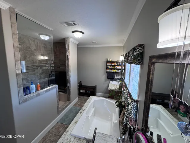 $685,000 | 1112 Max Herrin Road, Chattahoochee, FL 32324