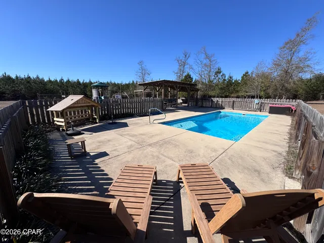 $685,000 | 1112 Max Herrin Road, Chattahoochee, FL 32324