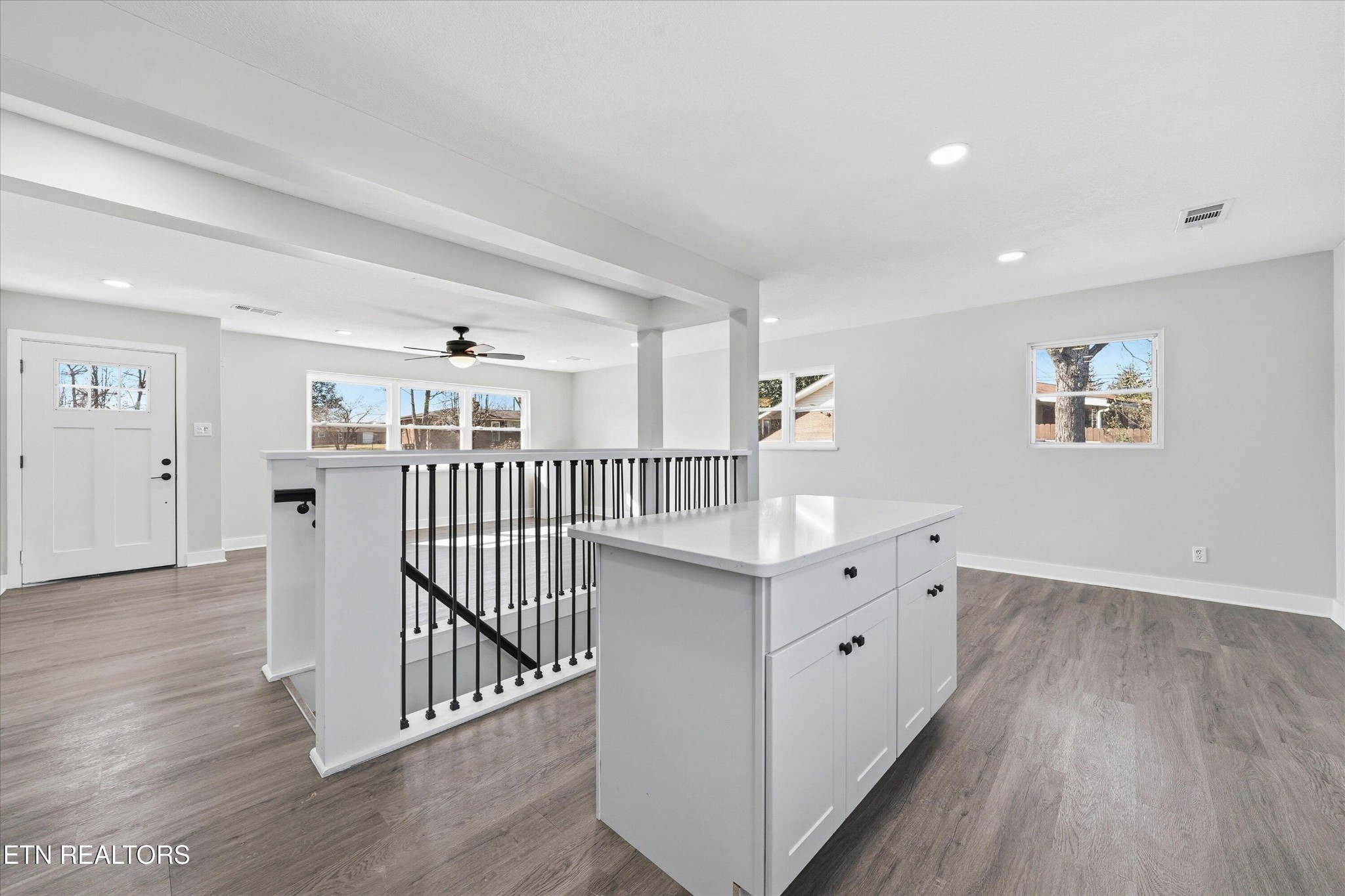 4209 Deerfield Road Knoxville, TN 37921 - Photo 11 of 37 Gallery Image 11