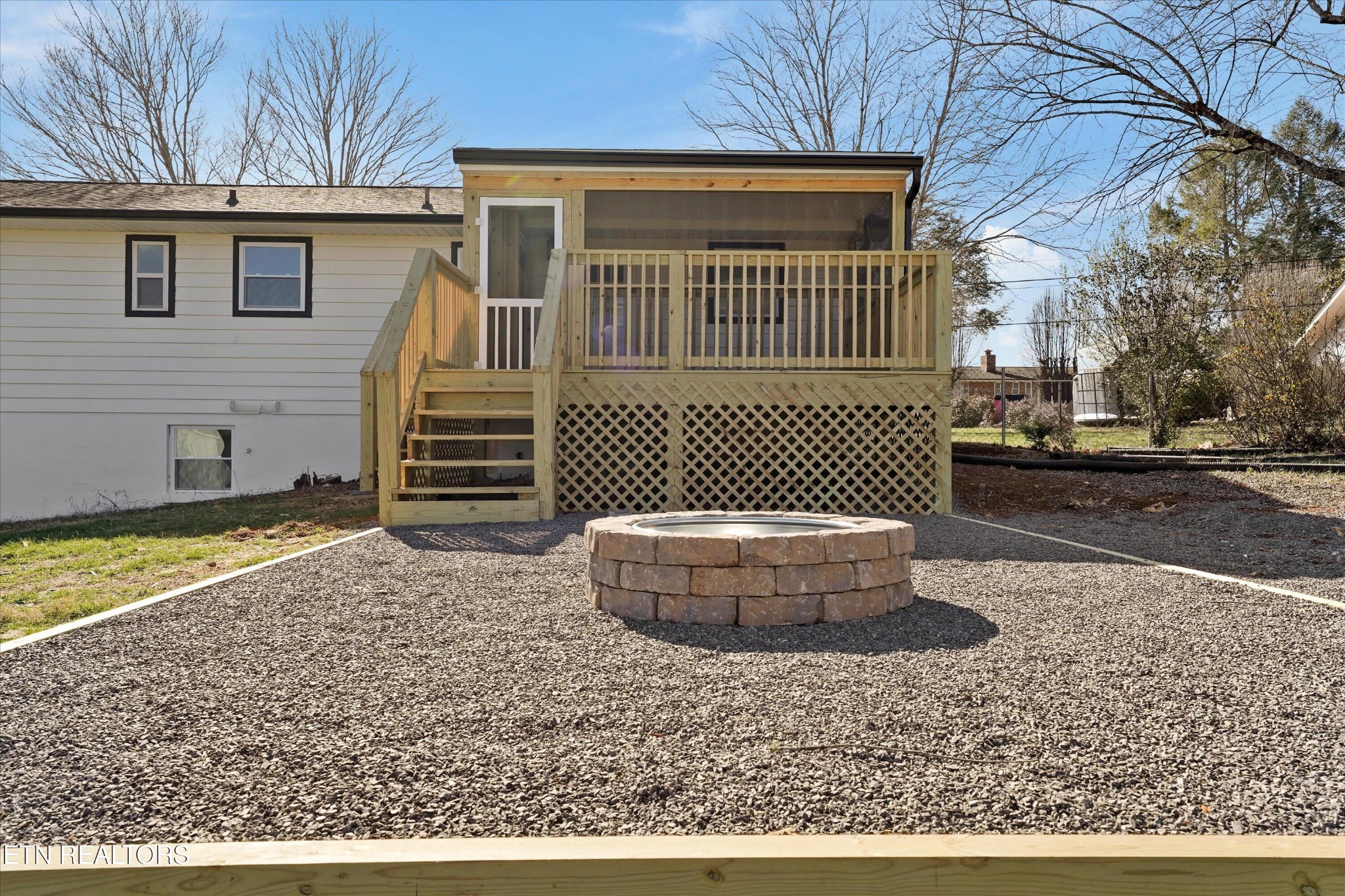 4209 Deerfield Road Knoxville, TN 37921 - Photo 32 of 37 Gallery Image 32