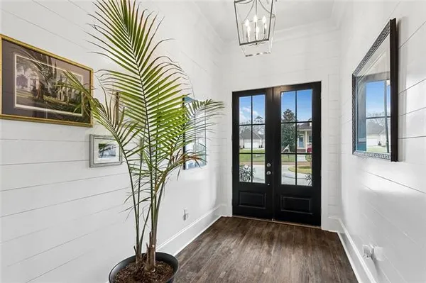 $650,000 | 305 Steeplechase Drive, Abita Springs, LA 70420