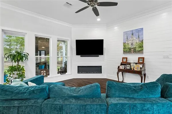 $650,000 | 305 Steeplechase Drive, Abita Springs, LA 70420