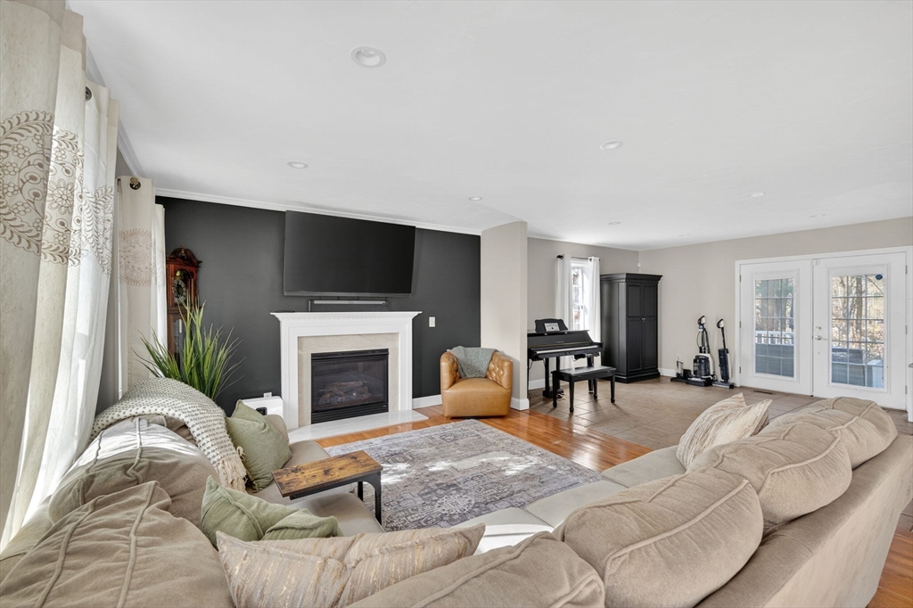 715 County Road Rochester, MA 02770 - Photo 18 of 42