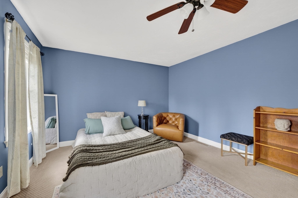 715 County Road Rochester, MA 02770 - Photo 28 of 42