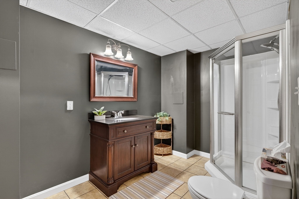 715 County Road Rochester, MA 02770 - Photo 37 of 42