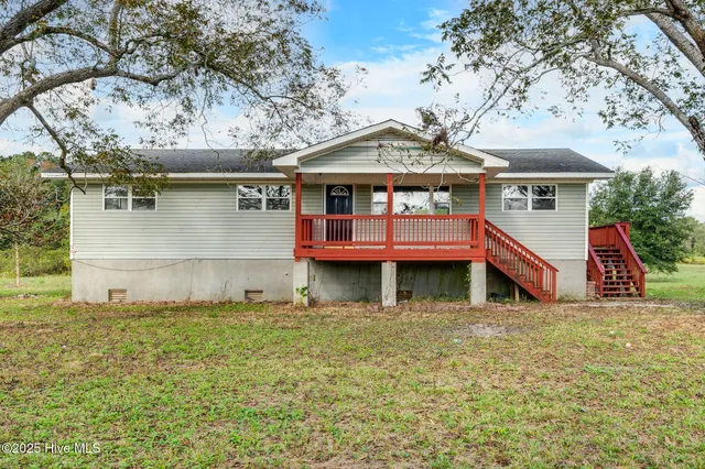 $250,000 | 5882 Croomsbridge Road, Burgaw, NC 28425