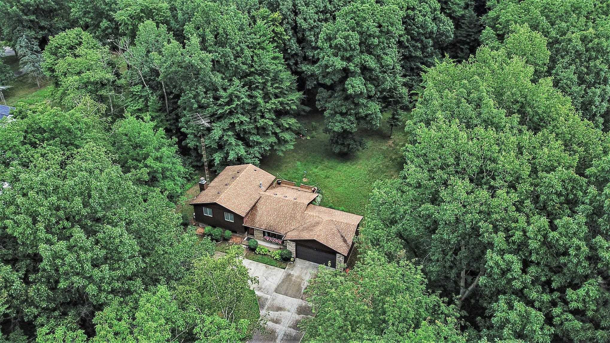 11312 Webster Road Clio, MI 48420 - Photo 5 of 42 50146831-8dbdb296-94d1-476b-93a3-8863f89b77ad.JPG