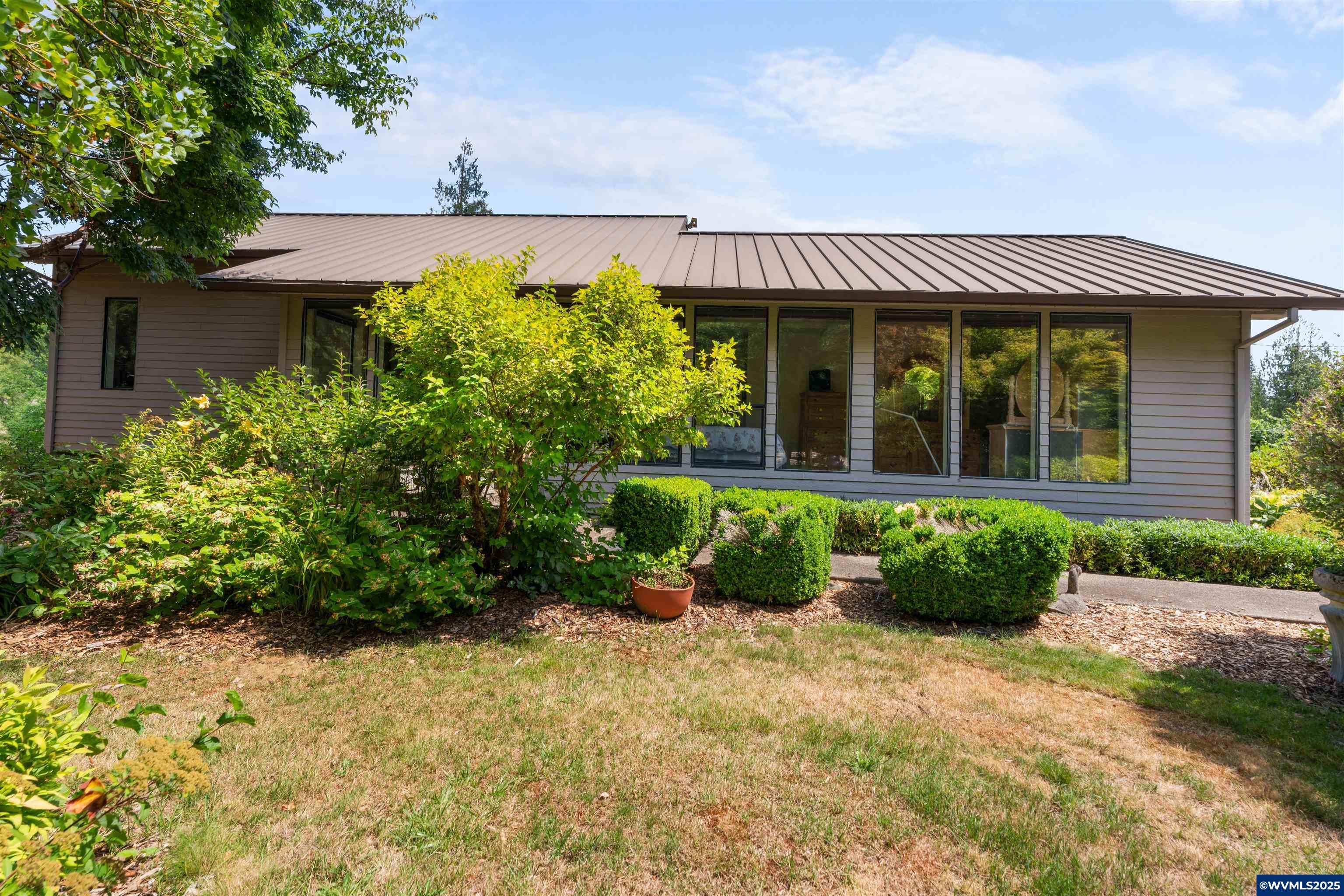 21150 Boones Ferry Road Northeast Aurora, OR 97002 - Photo 1 of 3 Gallery Image 1