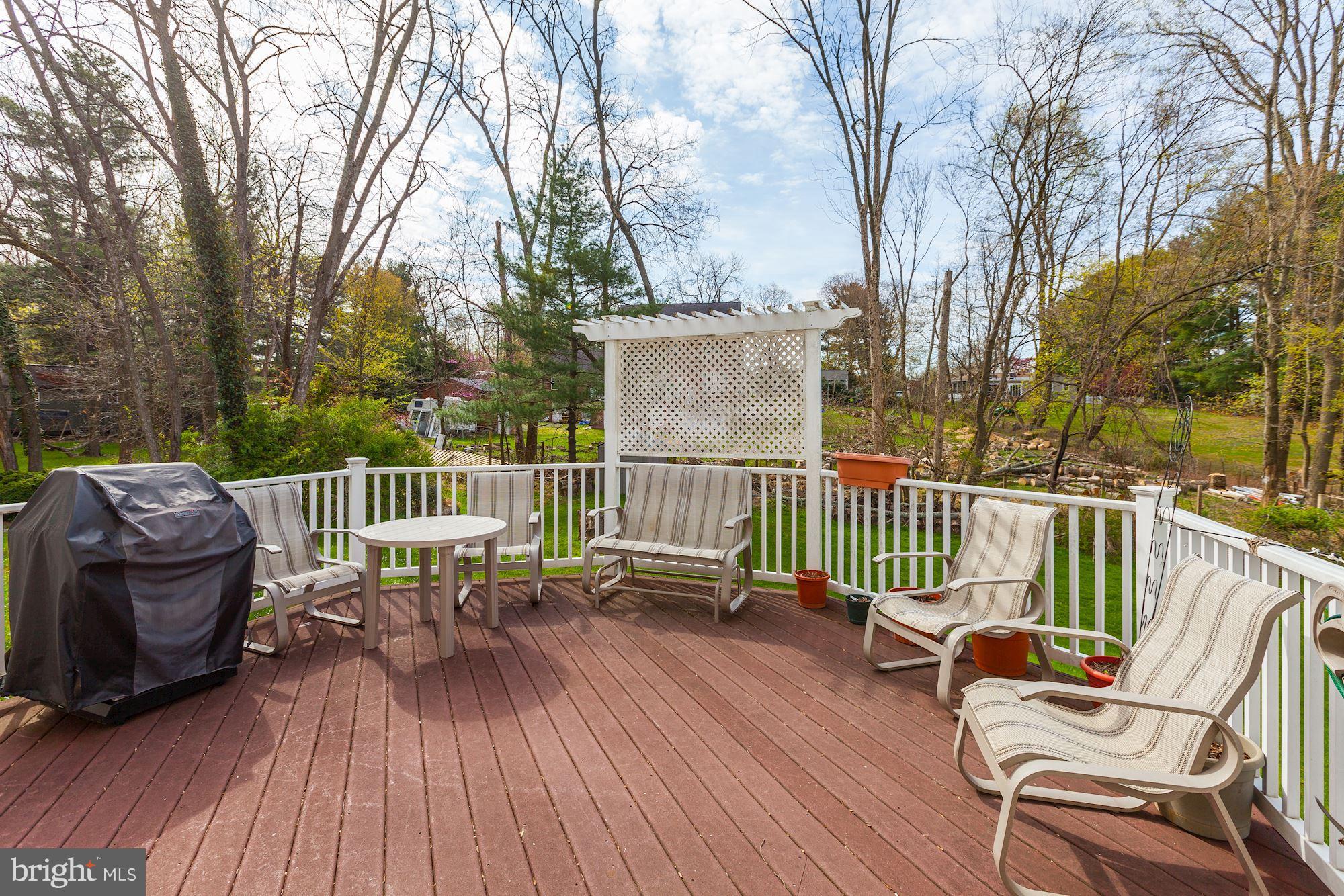 22 Stonegate Drive Silver Spring, MD 20905 - Photo 27 of 30 Large Private Deck