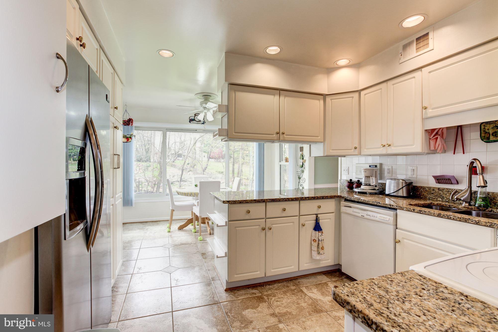 22 Stonegate Drive Silver Spring, MD 20905 - Photo 10 of 30 Kitchen
