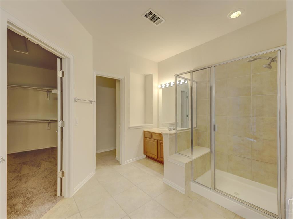 1041 Crystal Lake Drive Frisco, TX 75036 - Photo 20 of 40