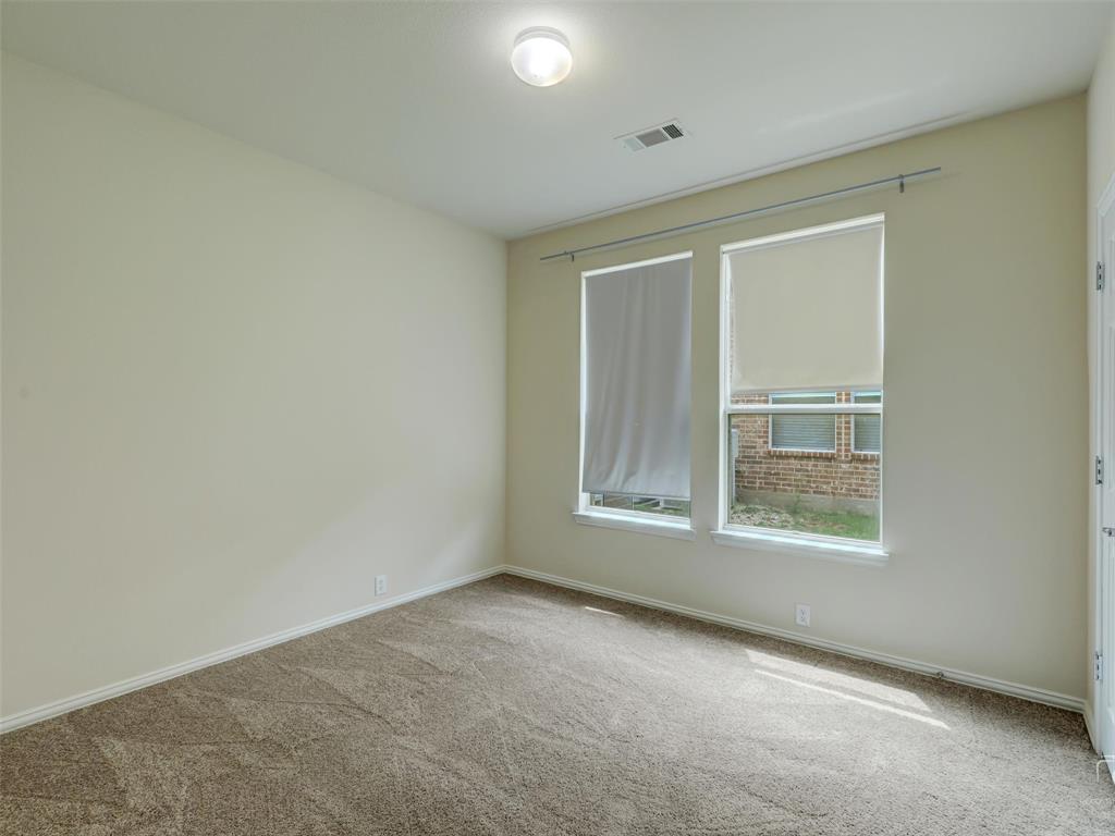 1041 Crystal Lake Drive Frisco, TX 75036 - Photo 27 of 40