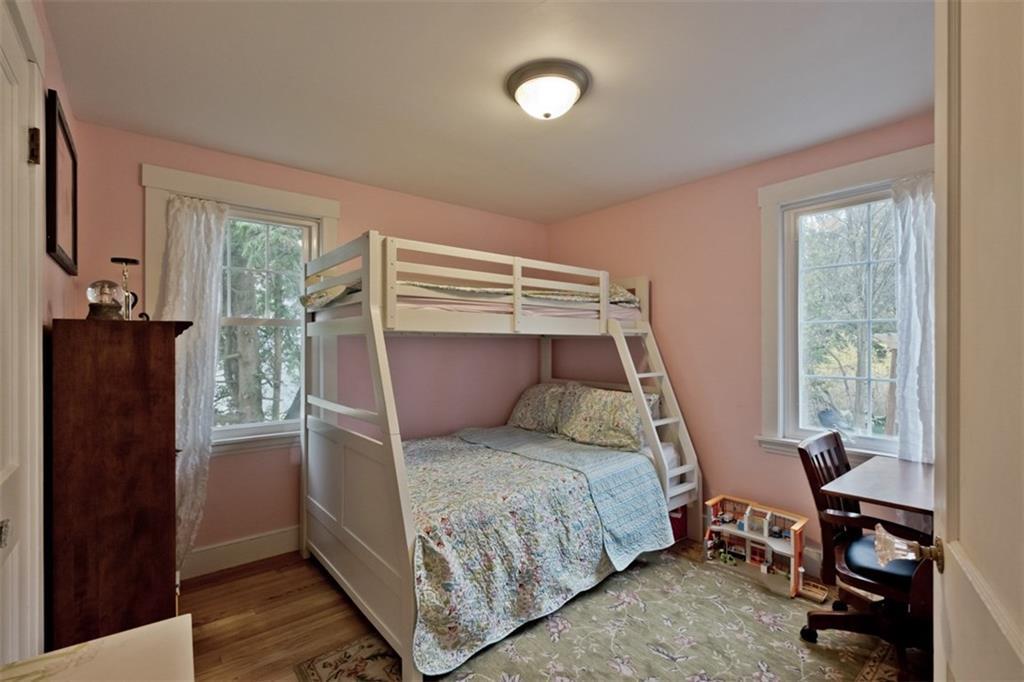 243 Main Street Cumberland Center, ME 04021 - Photo 15 of 28 First floor bedroom is a nice size...
