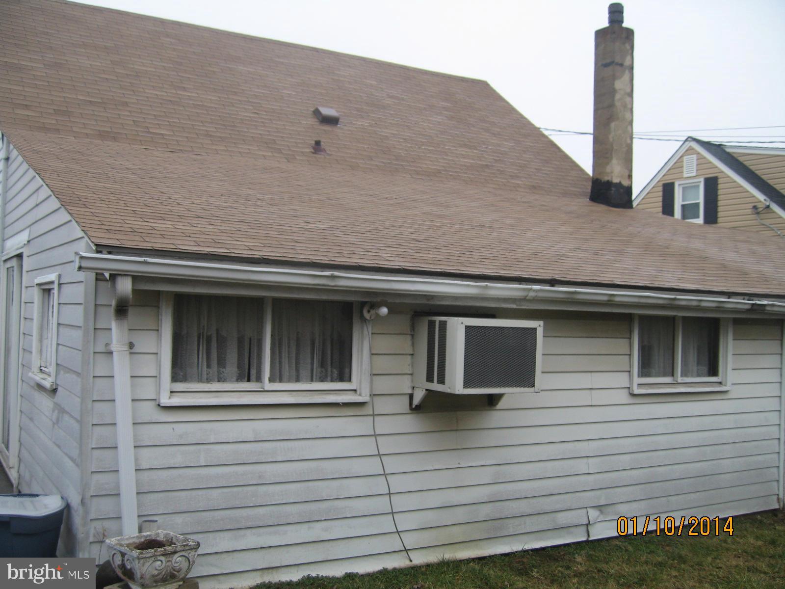 1518 Leslie Road Baltimore, MD 21222 - Photo 12 of 13 a house view