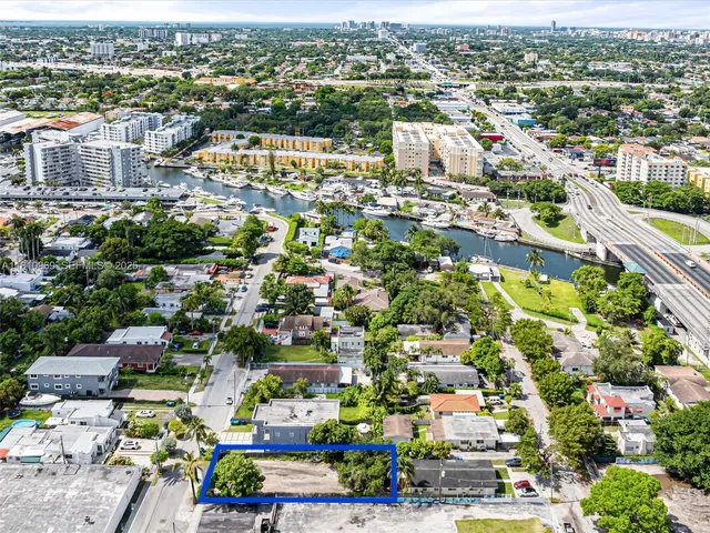 $500,000 | 1976 Northwest 25th Avenue, Miami, FL 33125