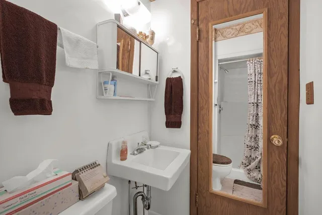 $84,900 | 130 6th Street, Bird Island, MN 55310