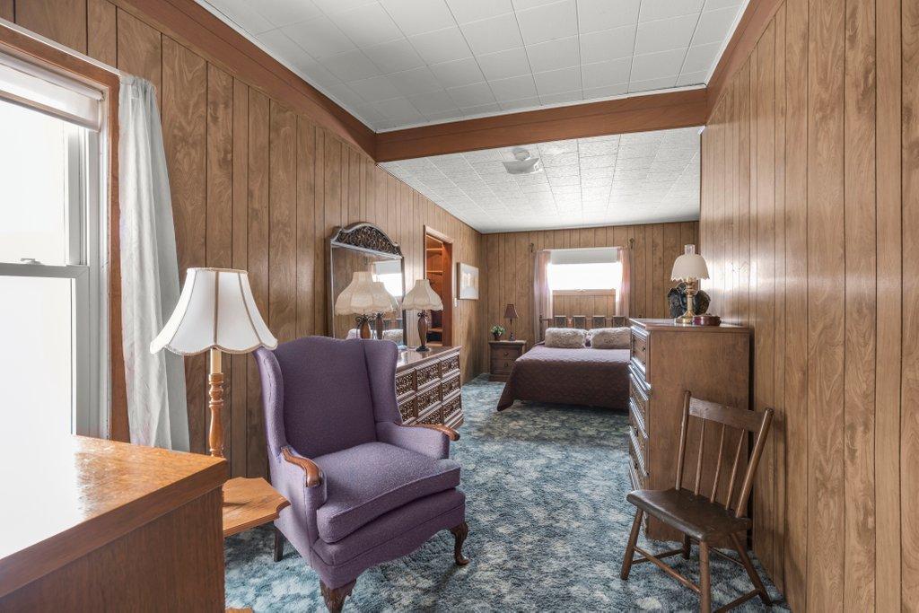 130 6th Street Bird Island, MN 55310 - Photo 10 of 16